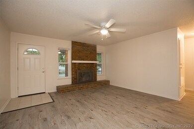 Fresh paint, updated fixtures and flooring through