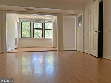 5868 Thunder Hill Rd unit B2, Columbia, MD 21045 - photo 2