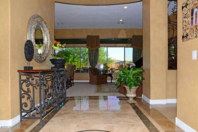 Foyer-Living Room