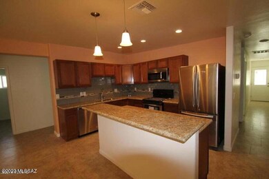 404 waverly listing 3