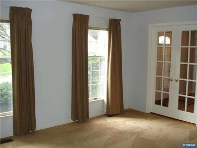 107 Bunting Dr, Wilmington, DE 19808 - photo 2