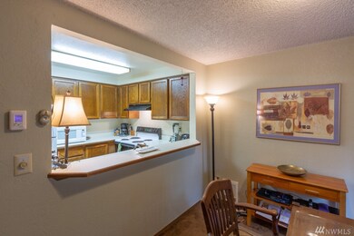 15630 8th Ave SW unit A, Burien, WA 98166 - photo 5