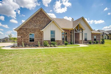 268 Columbia Ct, Springtown, TX 76082 - photo 2