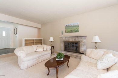 3312 Glengarry-5