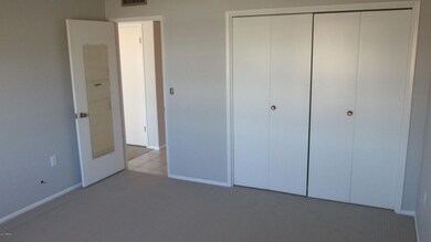 10927 W Thunderbird Blvd, Sun City, AZ 85351 - photo 5