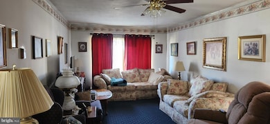 6 Roundabout Ln, Levittown, PA 19055 - photo 3