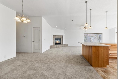 04-10 E South Stage Rd, Unit 93-4