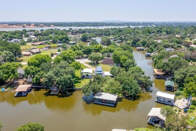 404 Virgo Ct, Granbury, TX 76049 - photo 4
