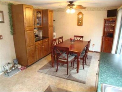 91 Clark St, Ludlow, MA 01056 - photo 7