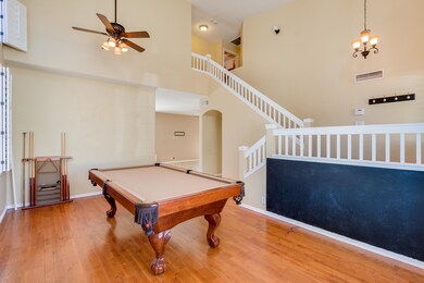 Formal/Flex Room