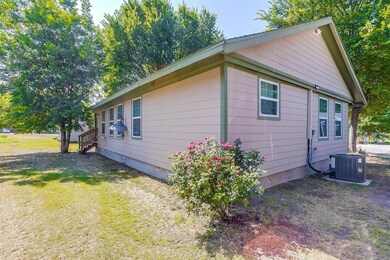 273 Spring Valley Cir, Azle, TX 76020 - photo 7