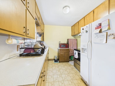 2109 E Hodson St, Wichita, KS 67211 - photo 7