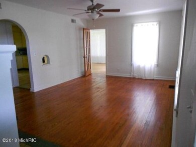 5586 Parkview - 18