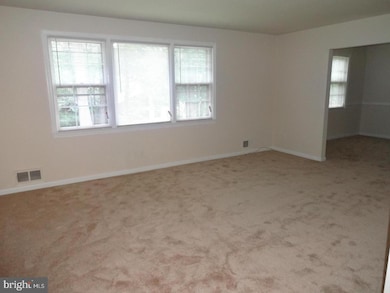 4300 Willow Woods Dr, Annandale, VA 22003 - photo 4