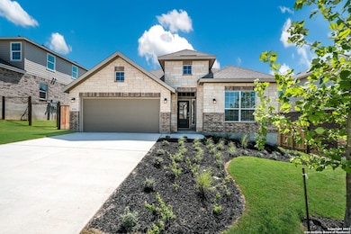 1915 Bonelli Eagle, New Braunfels, TX 78130 - photo 2