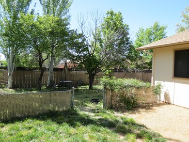 garden area side yard