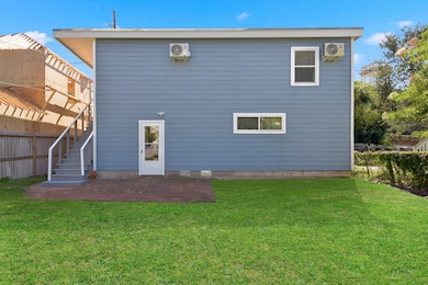 1415 Ball St, Galveston, TX 77550 - photo 3