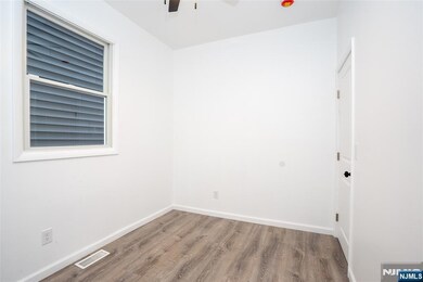 40 N York St, Paterson, NJ 07524 - photo 7
