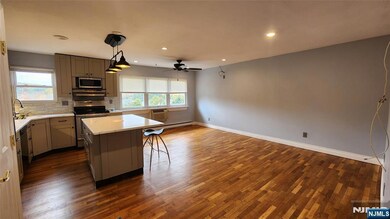 100 Pierson Miller Dr unit C14, Pompton Lakes, NJ 07442 - photo 5