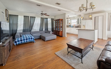 633 NW Palm Dr, Lake City, FL 32055 - photo 3