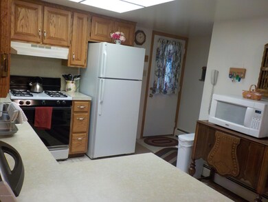 125 Burchell Ln, Effort, PA 18330 - photo 3