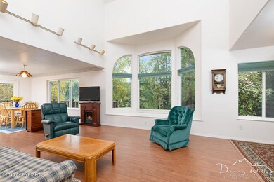 Living Room-20190919-5377
