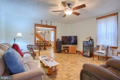 620 Bruckman Ave, Reading, PA 19605 - photo 4