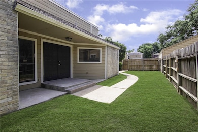 11920 Lakewood West Dr, Cypress, TX 77429 - photo 2