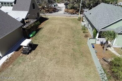 Adjoining lot View