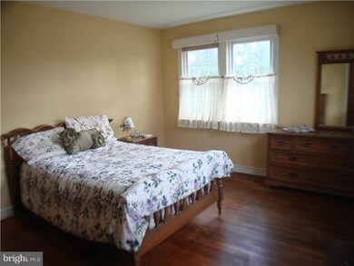 20 Summit Ave, Laurel Springs, NJ 08021 - photo 4