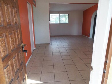 404 Jensen Ave, El Paso, TX 79915 - photo 3