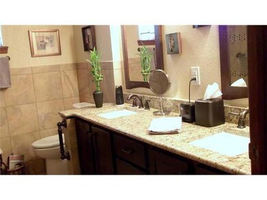 11209 Leo Collins Dr, El Paso, TX 79936 - photo 5