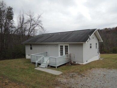 1742 Claysville Rd, Crossville, TN 38571 - photo 4