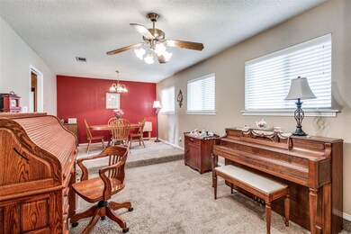 173 Circle Dr, Denison, TX 75021 - photo 3