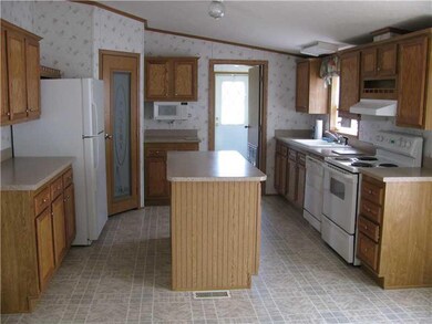 3614 S Flatrock River Rd, Rushville, IN 46173 - photo 4