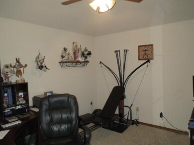 Studio/Study/Office.