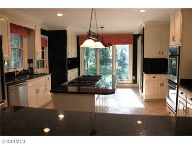 Kitchen - Alternate View