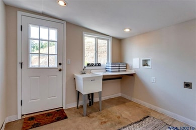 1580 NE Center St, Sheridan, OR 97378 - photo 5