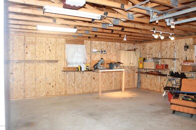 1415 Rundle St, Scranton, PA 18504 - photo 4