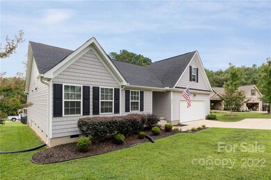 1571 Stonecroft Dr, Lincolnton, NC 28092 - photo 3