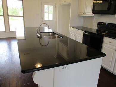 809 Pine Ridge Ct, Pineville, LA 71360 - photo 5