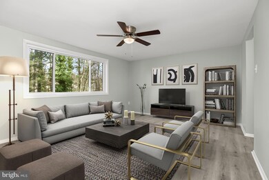 6570 Pennacook Ct, Columbia, MD 21045 - photo 4