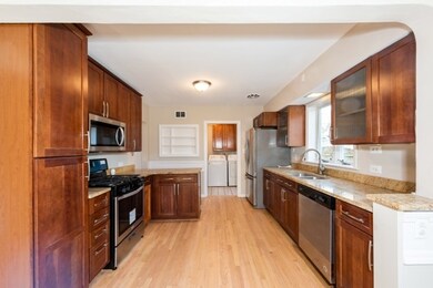 1111 Webster Ln, Des Plaines, IL 60016 - photo 7