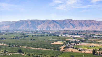 Views of Mount Clemans to the North