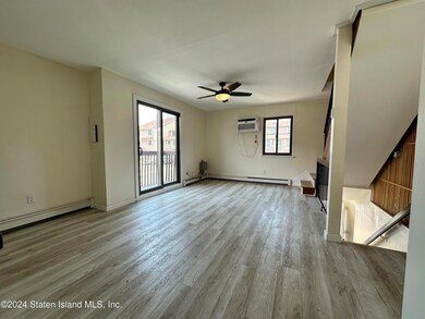 186 Lamped Loop unit 92, Staten Island, NY 10314 - photo 6