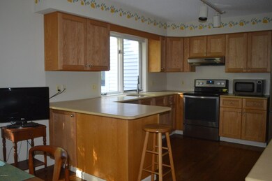 29 Wexford Ct unit 5-5, Lenox, MA 01240 - photo 7
