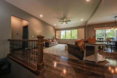 5310 SW Timber Ridge Ln, Topeka, KS 66610 - photo 7