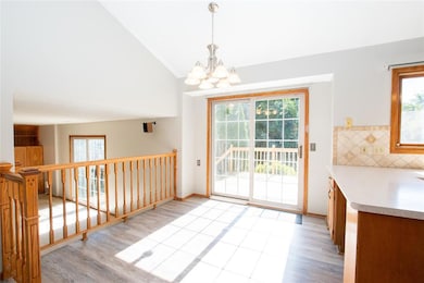 1905 E Maish Ave, Des Moines, IA 50320 - photo 5