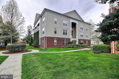 22607 Blue Elder Terrace unit 201, Ashburn, VA 20148 - photo 4