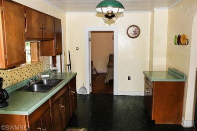 50910 Garret Rd, Dowagiac, MI 49047 - photo 3